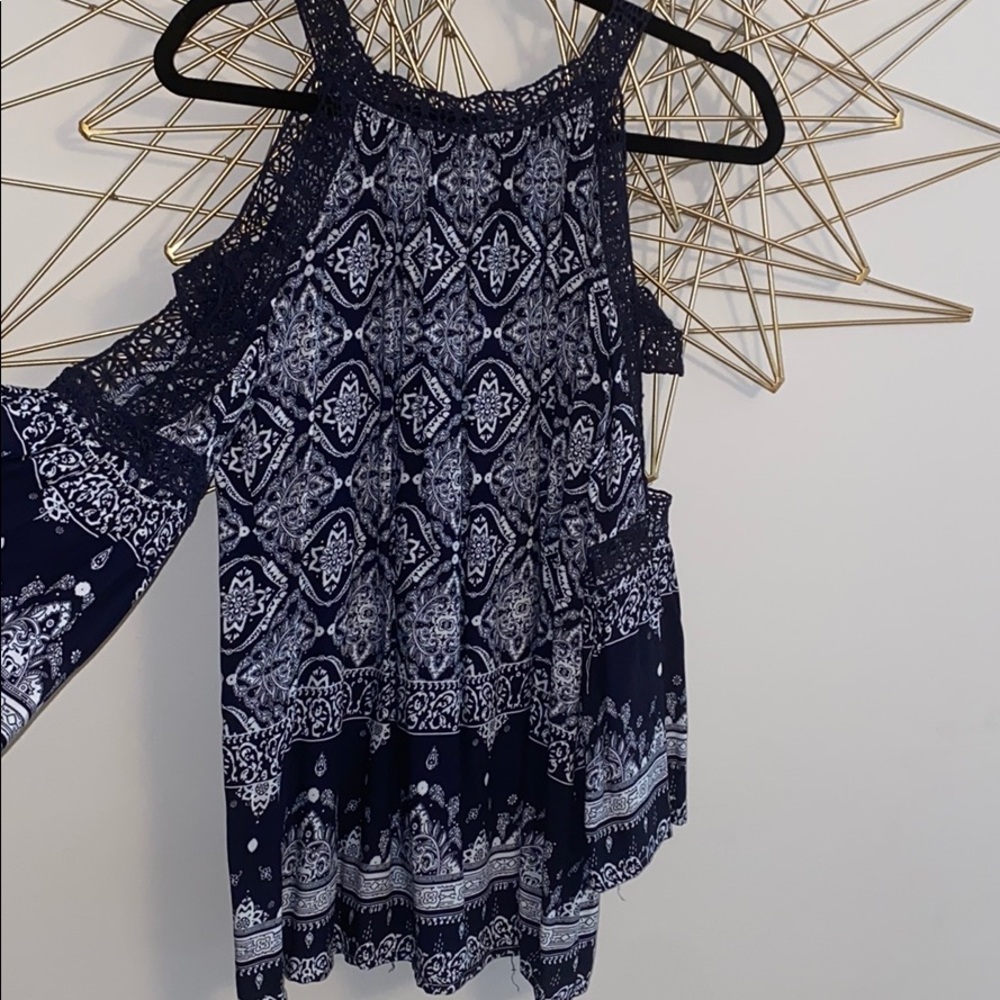 Blue blousey top